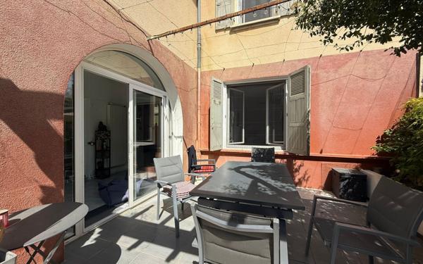 Maison à vendre    5 pièces •  Joyeuse