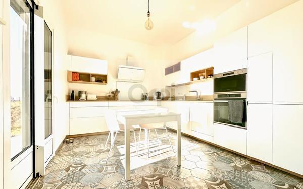 Maison à vendre    6 pièces •  Argenteuil