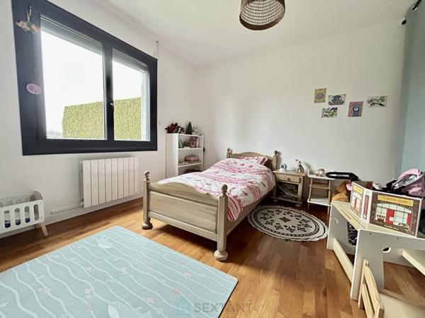 MAGNIFIQUE PLAIN PIED INDIVIDUELLE  AU CALME