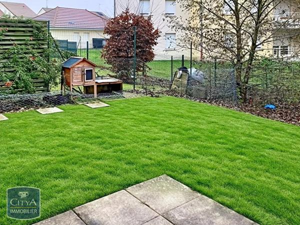Maison à vendre 4 pièces 88.59m² Grand-Charmont (25200)