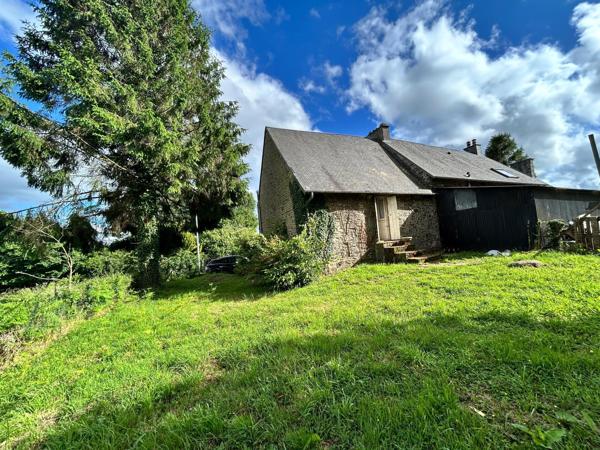 Maison restaurer entièrement avec terrain