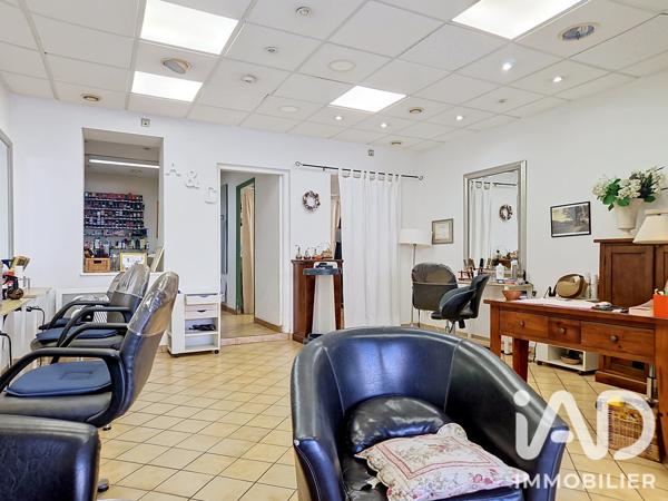 Esthétique, Coiffure​ à vendre 50 m² Pézenas