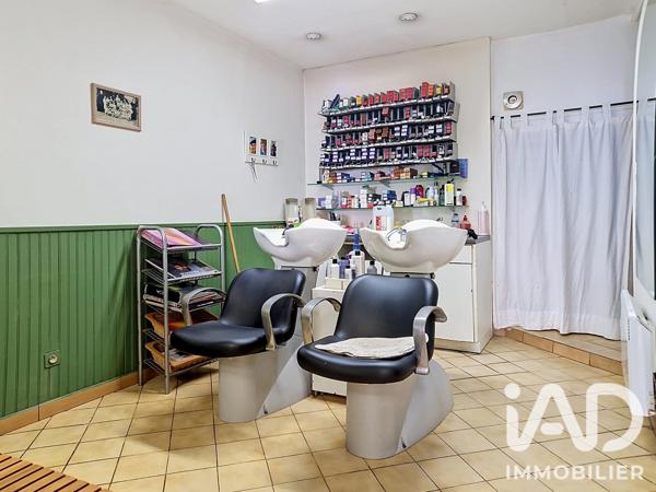 Esthétique, Coiffure​ à vendre 50 m² Pézenas