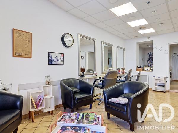 Esthétique, Coiffure​ à vendre 50 m² Pézenas