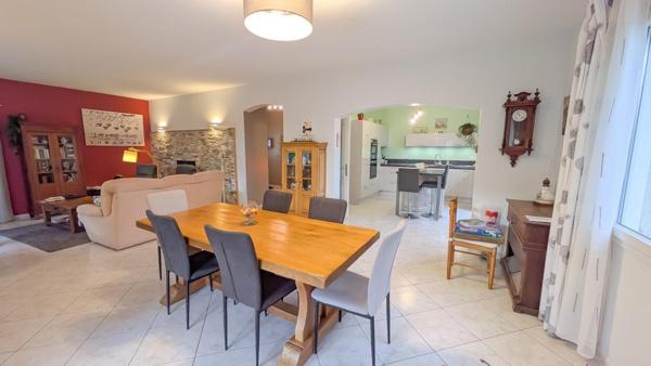 MAISON COUP DE COEUR ! TRES BELLES PRESTATIONS ET ECONOMIQUE !