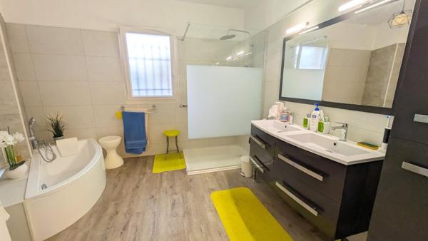 MAISON COUP DE COEUR ! TRES BELLES PRESTATIONS ET ECONOMIQUE !