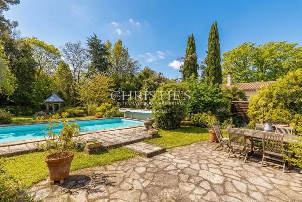 Demeure d’exception – Dépendance – Grande Parcelle