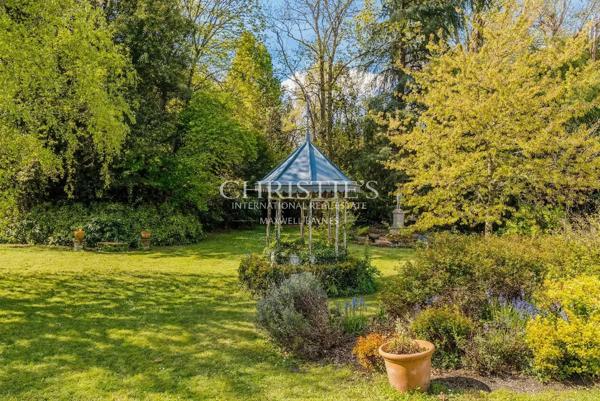 Demeure d’exception – Dépendance – Grande Parcelle