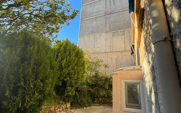 Terrain à vendre    Antibes