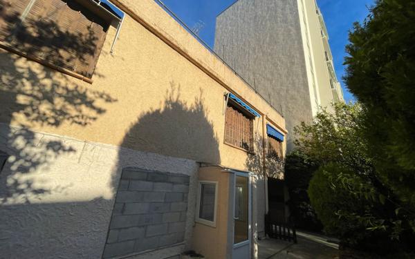 Terrain à vendre    Antibes