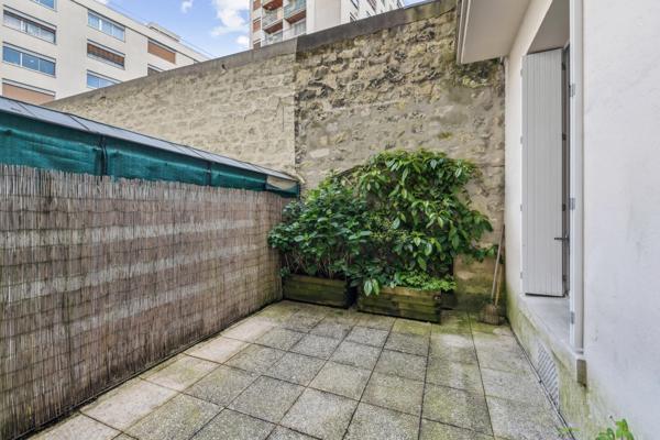 Appartement T3 de 70m² avec terrasse et cave à Paris (14ème)
