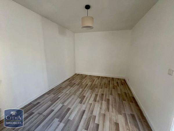 Appartement à louer 2 pièces 50.61m² Roanne (42300)