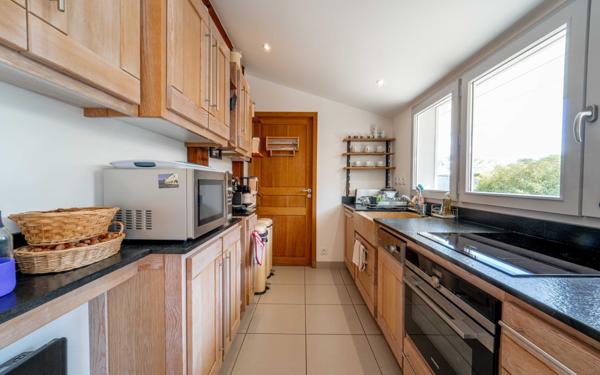 Maison à vendre    6 pièces •  Mimizan