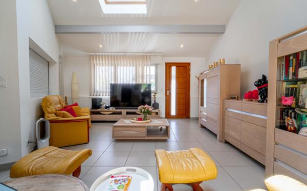 Maison à vendre    6 pièces •  Mimizan