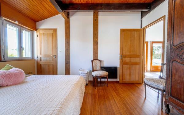 Maison à vendre    6 pièces •  Mimizan