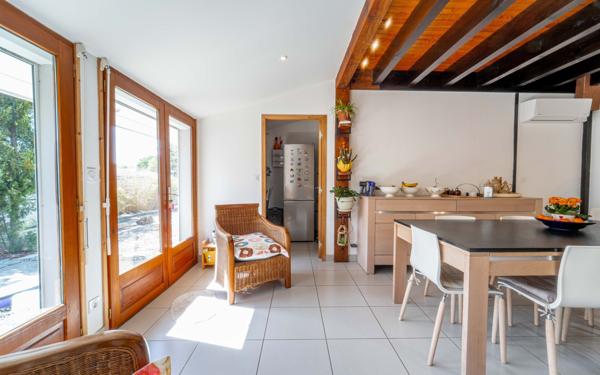 Maison à vendre    6 pièces •  Mimizan