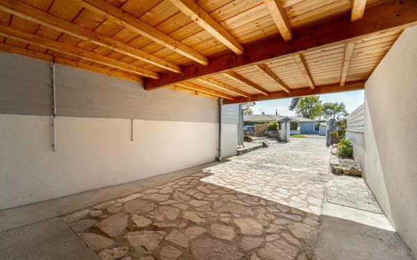 Maison à vendre    6 pièces •  Mimizan