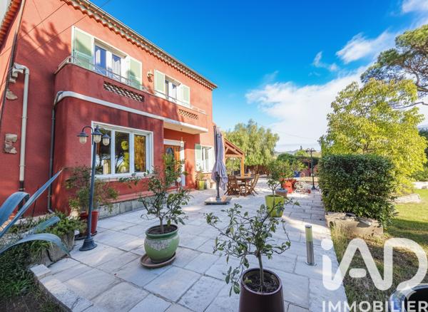 Maison à vendre 4 pièces 149 m² Fréjus