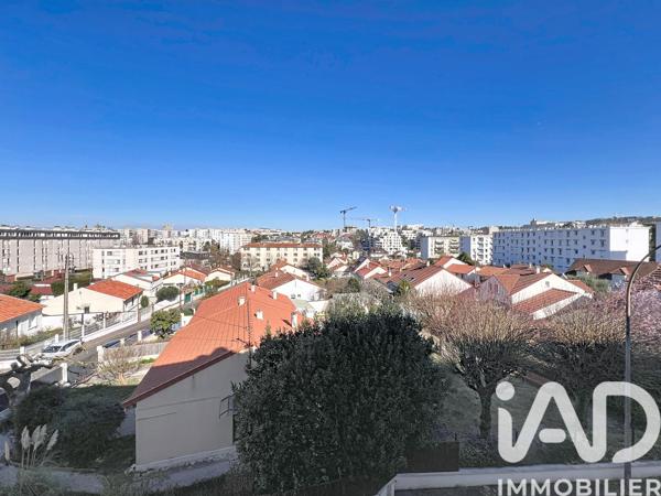 Appartement à vendre 3 pièces 54,3 m² Rueil-Malmaison