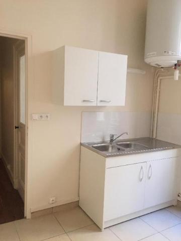 Appartement à louer 1 pièce 53.76m²