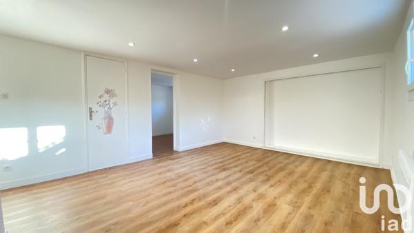 Appartement 3 pièces de 67 m² à Trappes (78190)