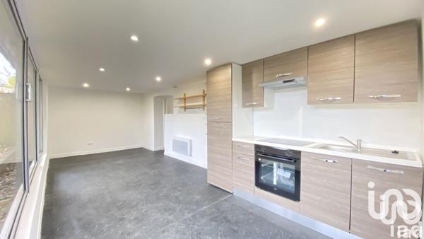 Appartement 3 pièces de 67 m² à Trappes (78190)