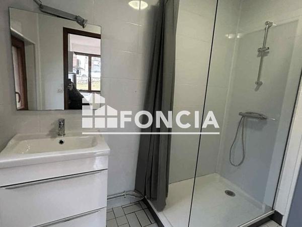 Location Maison 4 pièces 48.12 m² - 92 RUE DE LA REPUBLIQUE Saint-prest 28300