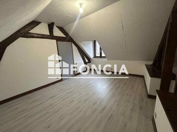 Location Maison 4 pièces 48.12 m² - 92 RUE DE LA REPUBLIQUE Saint-prest 28300