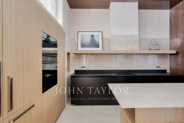 Sublime appartement vue Seine et Tour Eiffel - Montaigne