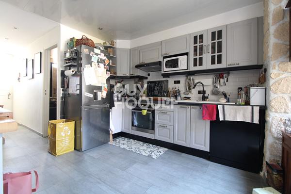 Appartement F4 avec jardin et garage