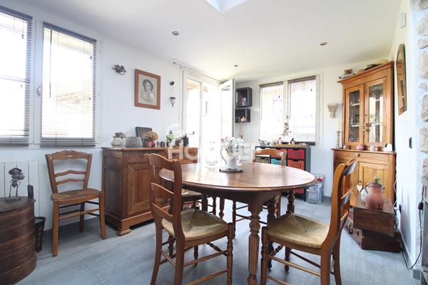 Appartement F4 avec jardin et garage