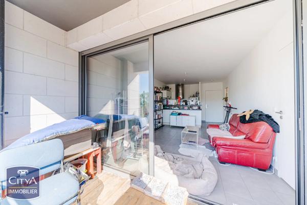 Appartement à vendre 2 pièces 43m² Saint-Cyr-sur-Loire (37540)