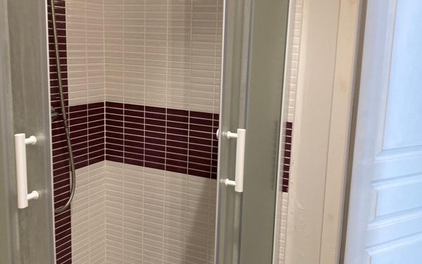 Appartement à louer    1 pièce •  Limoges