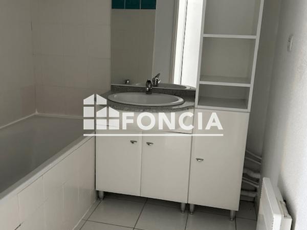 Location Appartement 2 pièces 42.35 m² - 9 ROUTE DE MONS Maubeuge 59600