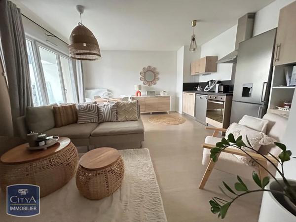 Appartement à louer 3 pièces 59.95m² Joué-lès-Tours (37300)