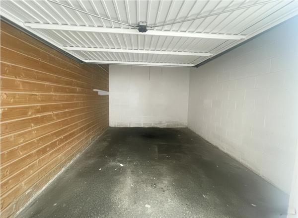 A vendre à Vannes secteur gare appartement duplex de type 3 de 63 m² place de parking, garage