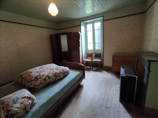 Maison à vendre |  Lentillac-Saint-Blaise |  5 pièces | 115 m²