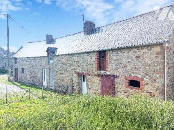 Maison avec jardin rénovée avec possibilité d'agrandissement : Elle comprend une pièce de vie a...