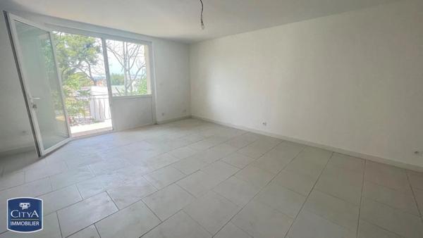 Appartement à louer 1 pièce 36.6m²