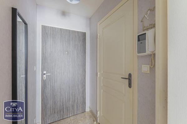 Appartement à vendre 2 pièces 32.23m² Tours (37000)