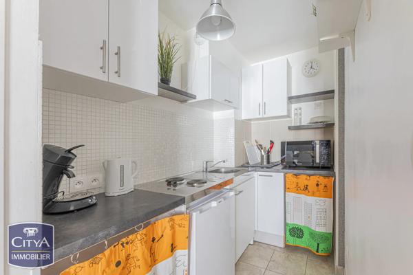 Appartement à vendre 2 pièces 32.23m² Tours (37000)