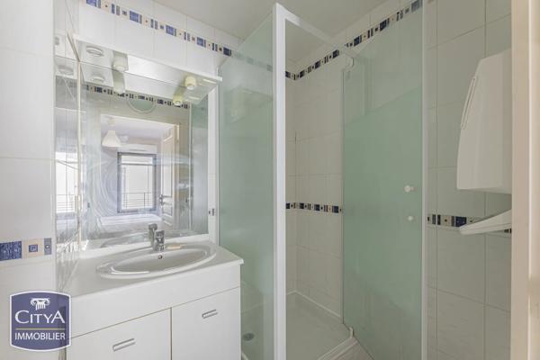 Appartement à vendre 2 pièces 32.23m² Tours (37000)
