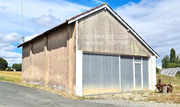 TERRAIN AVEC 2 DEPENDANCES