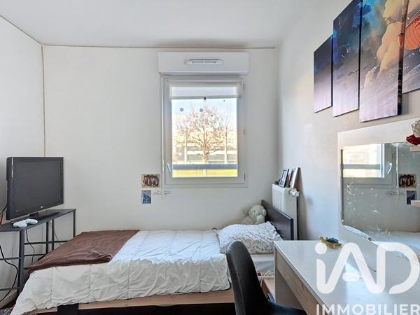 Appartement à vendre 4 pièces 82 m² Élancourt