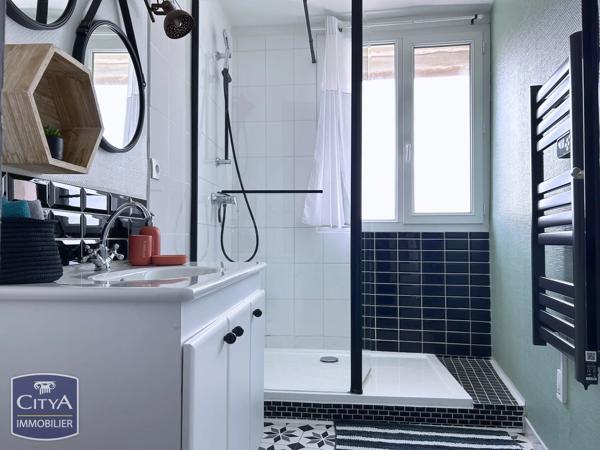 Appartement à vendre 3 pièces 57.21m² Saint-Valery-en-Caux (76460)