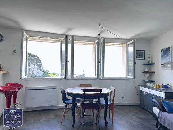 Appartement à vendre 3 pièces 57.21m² Saint-Valery-en-Caux (76460)