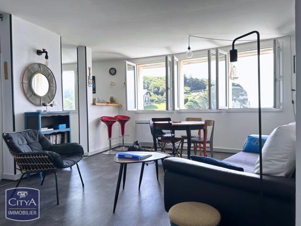 Appartement à vendre 3 pièces 57.21m² Saint-Valery-en-Caux (76460)
