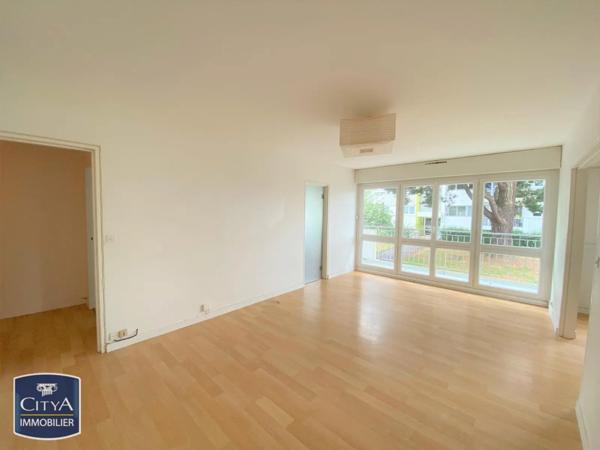 Appartement à louer 4 pièces 86m²