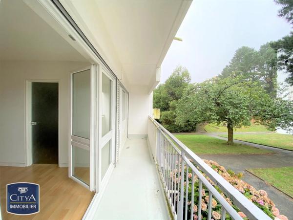 Appartement à louer 4 pièces 86m²