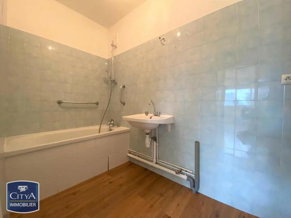Appartement à louer 4 pièces 86m²